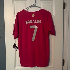 Pink Ronaldo Jersey!!